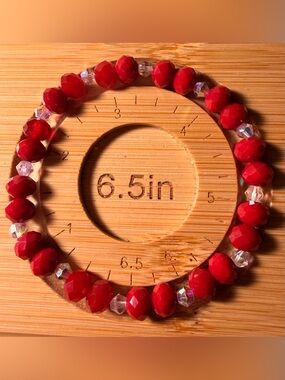 Red Faceted Bead Stretch Wristband